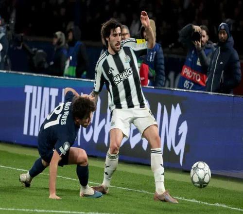 赛季英超联,赛最佳射手,排名,米乐YY易游,YY,米乐YY易游注册网址,米乐YY易游app,米乐YY易游官网,米乐YY易游网站,米乐YY易游下载