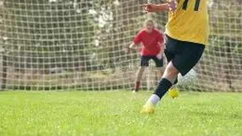 肖国栋斯诺克赛不敌希金斯，四强征程遗憾落幕。